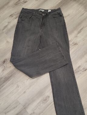 Coldwater Creek Gray Denim Jeans with Branded Button